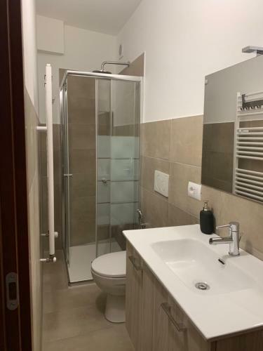 Hostal Bedandbreakfast Eni Torri Lombarde San Donato Bbqueen