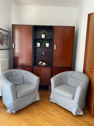 Hostal Bedandbreakfast Eni Torri Lombarde San Donato Bbqueen
