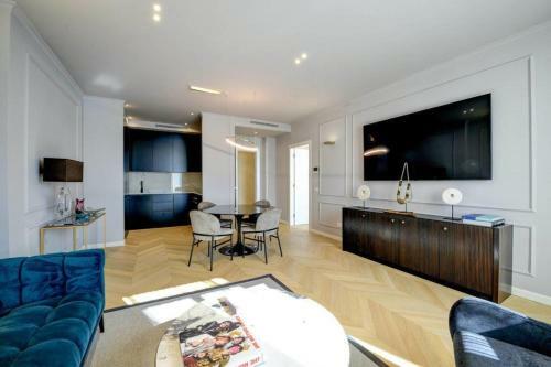 Two-room Apartments With A Chic View