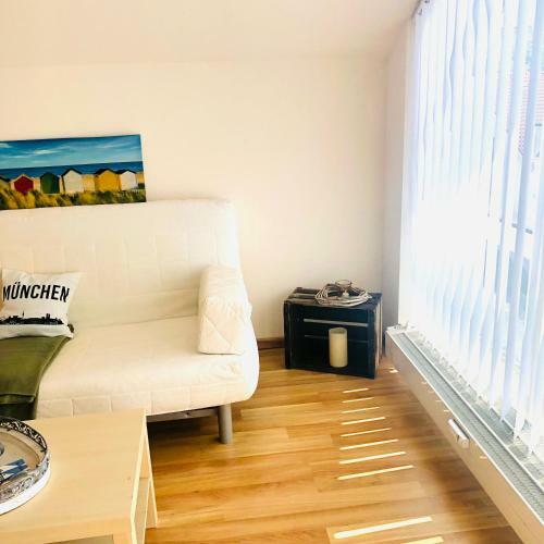 Apartamento No 10 Schnuckeliges Dachgeschoss-atelier Studio