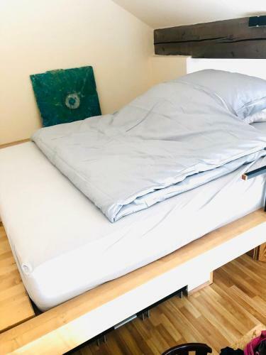 Apartamento No 10 Schnuckeliges Dachgeschoss-atelier Studio