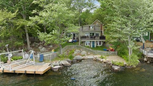 Piper's Cove On Lake Winnisquam