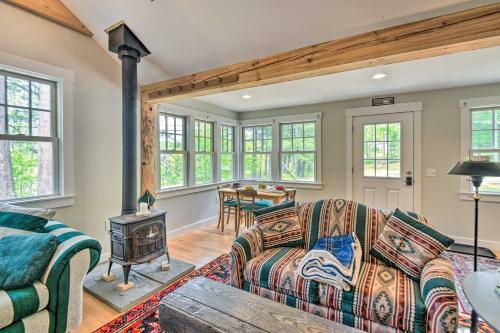 Wild Goose Cottage On Little Lake Sunapee!