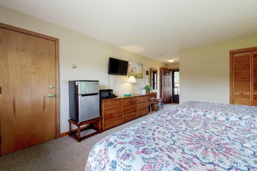 White Mountain Retreats