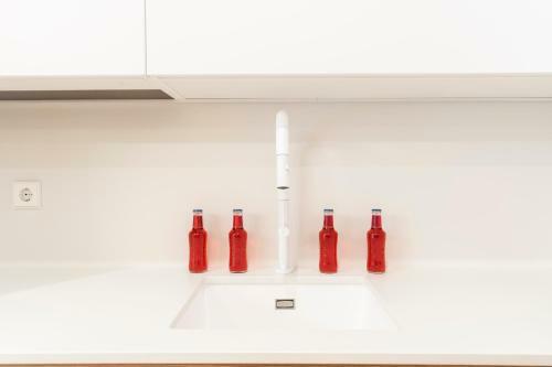 Royal Beach Apartment - Sshousing