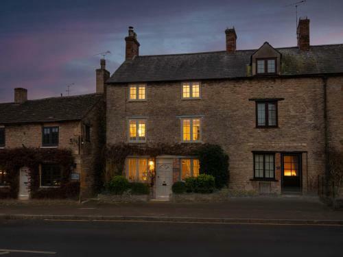 Stow House