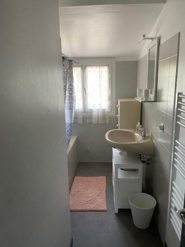 Bastide de Charme Au C?ur D?un Domaine �questre