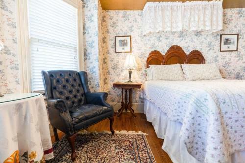 Bed & Breakfast Captain Mey's Inn