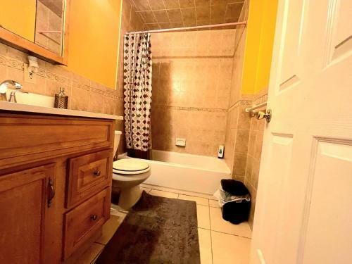 Lovely 3-bedroom Apartment With Free Parking