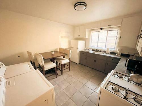 Villa Pet Friendly! Private Casita In Nob Hill