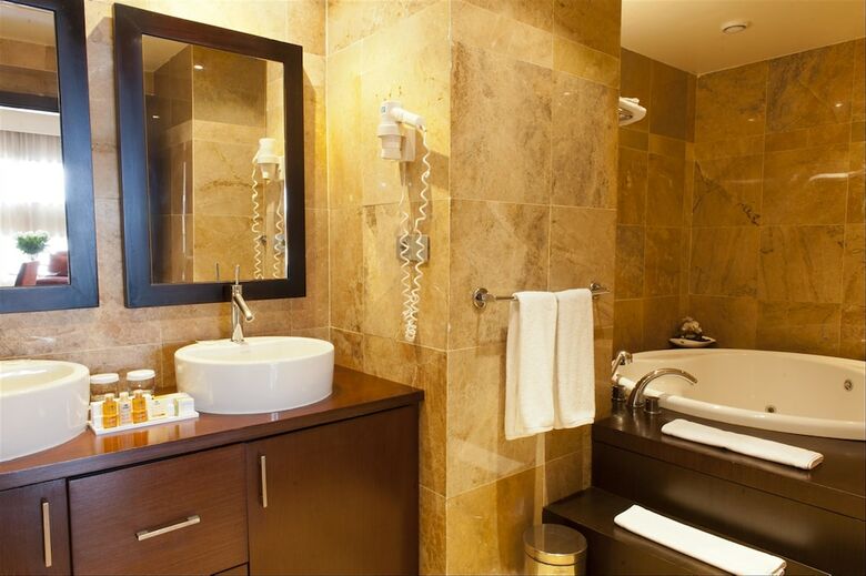 Hotel Barcelo Casablanca