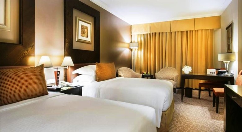 Hotel Al Murooj Rotana