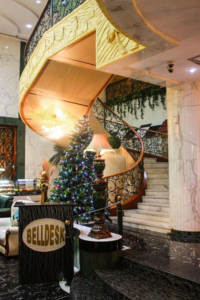 Hotel Mayfair