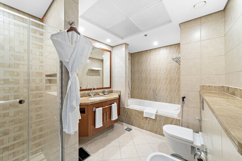 Hotel Oasis Beach Tower