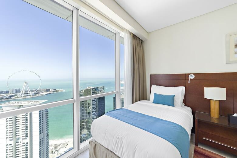 Hotel Oasis Beach Tower