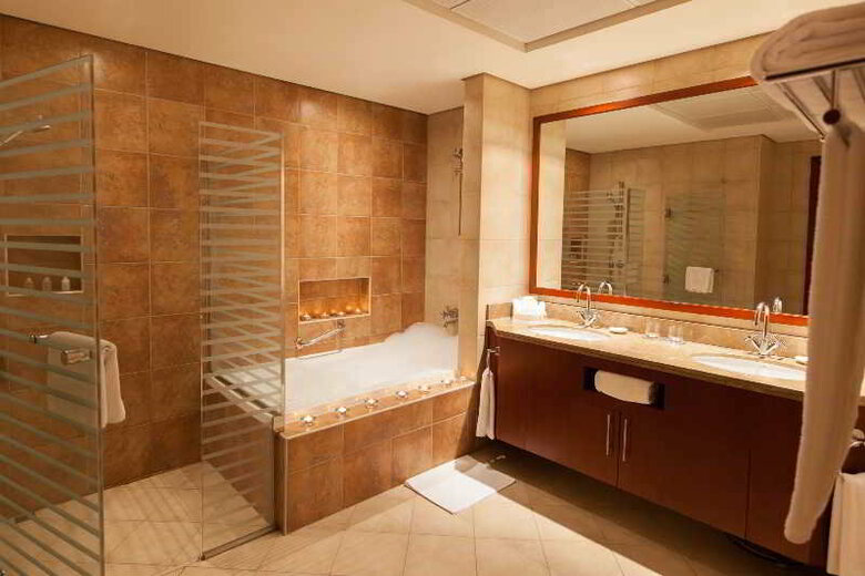 Hotel Oasis Beach Tower