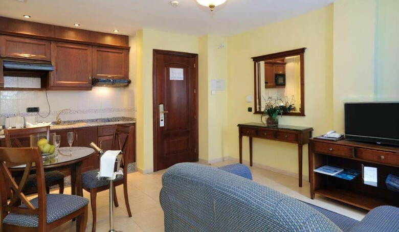 Aparthotel Vivemar