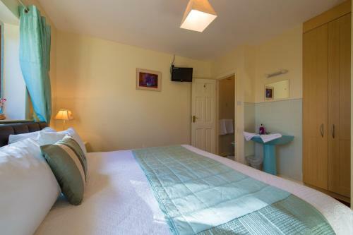 Hostal Aisleigh Guest House
