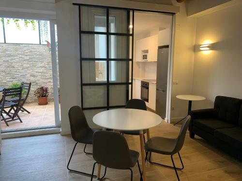 Apartamento Patio Port Serrallo