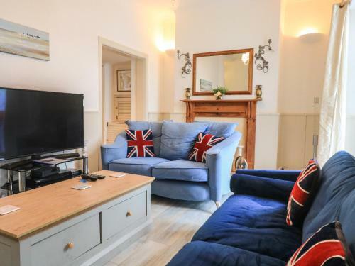 Three Sisters Holiday Cottage
