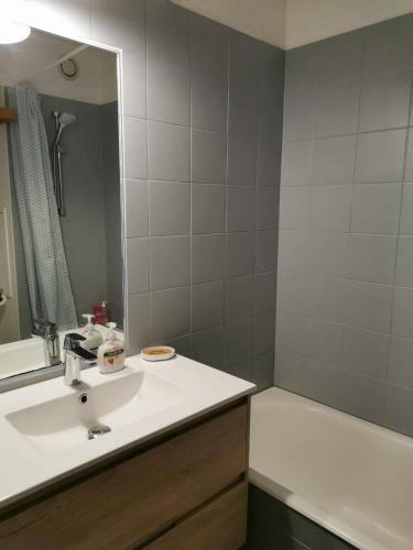 Apartamento Le Gabian - Superbe Studio Au Port de Hy�res