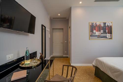Hostal Nue Suites