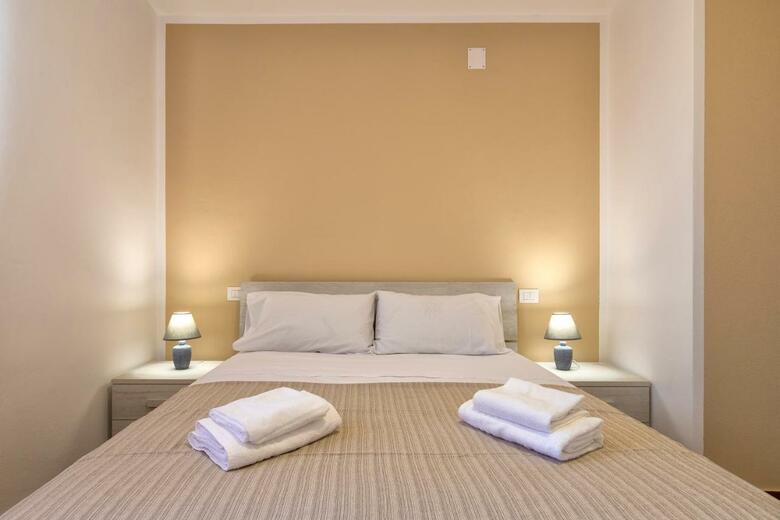 Hostal Vico Rooms