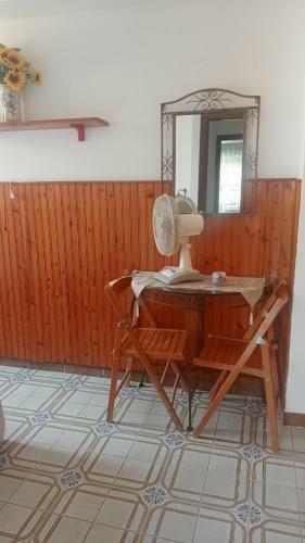Hostal Scopello Inside