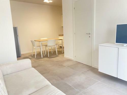 Apartamento Bilocale Ben Accessoriato Via Moni I 33c