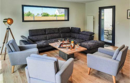 Nice Home In Kerlouan With Wifi And 5 Bedrooms