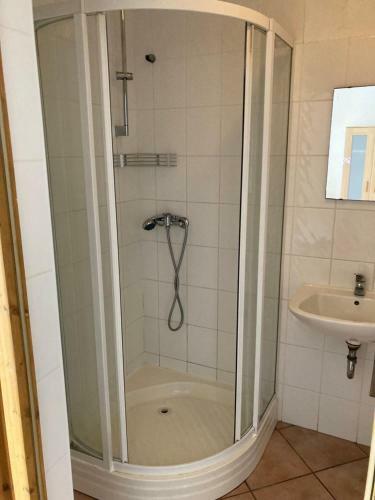 Apartamento 1 Pension Fliegerhorst Arado Zimmer