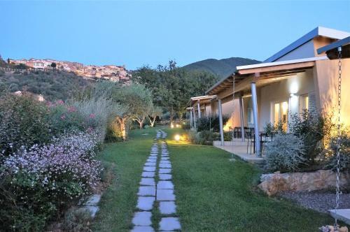 Oasimaremma Village