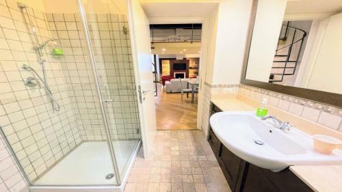 Apartamento Duomo Apt With Spectacular Terrace - Sleeps 6