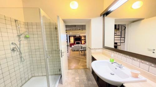 Apartamento Duomo Apt With Spectacular Terrace - Sleeps 6