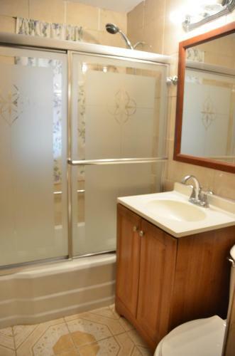 Pet Friendly Travelers Lounge W/ Indoor Fireplace