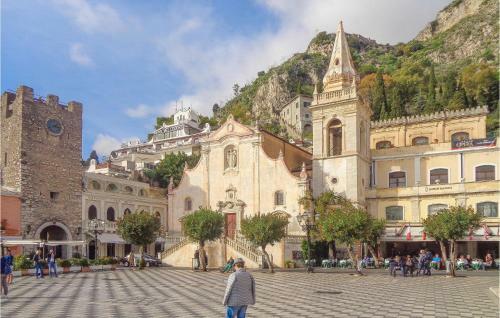 Amazing Apartment In Taormina With Wifi