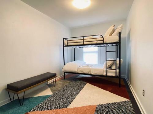 Beautifully Updated 5br Residence Near Uofr/museums/downtown
