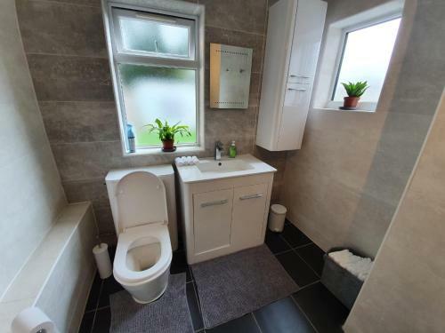 Apartamento Lovely 2-bedroom Ground Floor Flat With Garden