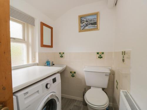 Low Lodge