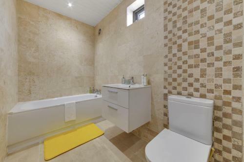 Flourish Apartments - Marlborough House - Ilford