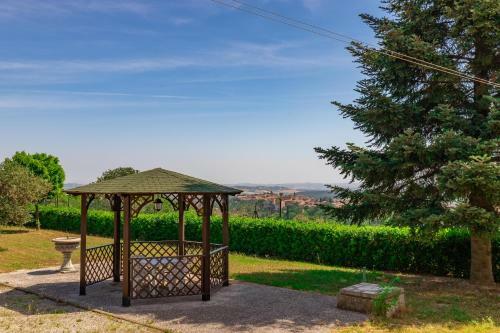Sunrise Hill Holiday Home