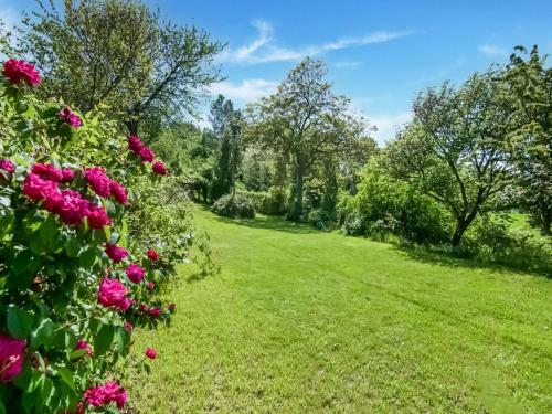 Traditional Holiday Home In Urbino With Terrace