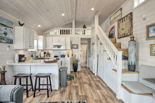 Modern Flat Rock Tiny House With Community Pool