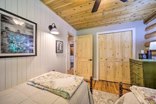 Wake Robin Cabin - Scenic Smokies Retreat!