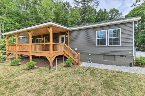 Spacious Blue Ridge Abode With Private Pond!