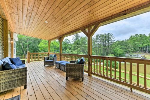 Spacious Blue Ridge Abode With Private Pond!