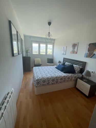 Apartamento En Viveiro Con Aparcamiento Gratuito