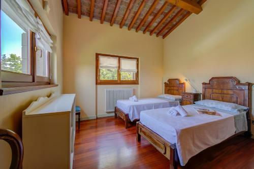 Villa Faccioli Magnolia And Oleandro With Shared Pool - Happy Rentals