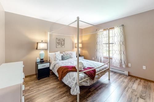 Horatio Hideaway
