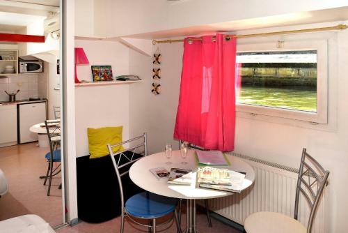 Apartamento Studio Sur Peniche, Le Cormoran, Bord de Saone A Lyon